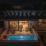 Iris Luxury *