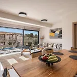 Iris Luxury * Hriszí Aktí Haniá