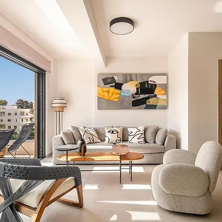 Iris Luxury Apartment *